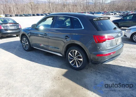 2021 Audi Q5 Premium 45 Tfsi Quattro S Tronic z USA, uszkodzony, nr VIN WA1AAAFY3M2004472